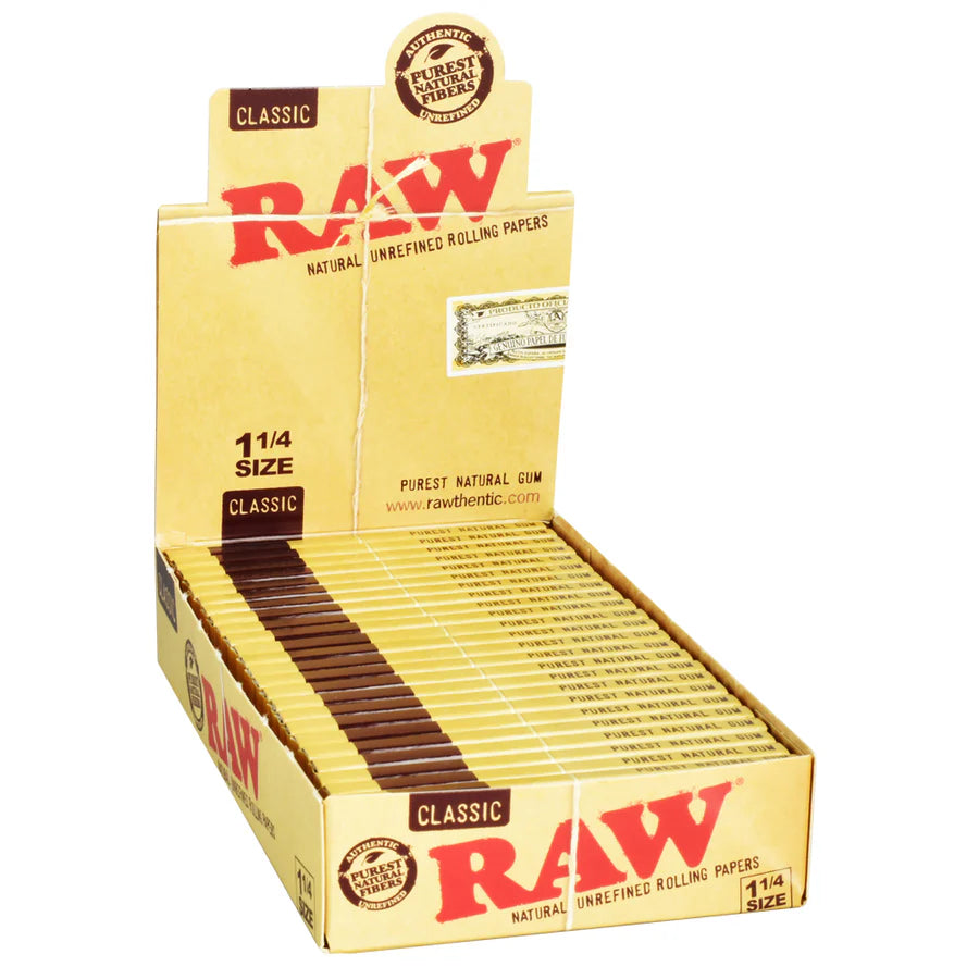 RAW - Classic 1 1/4" Rolling Papers - 24CT